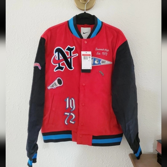 NEW L Large Nike Corduroy Varsity Bomber Jacket 1972 Swoosh Letterman Black Red
